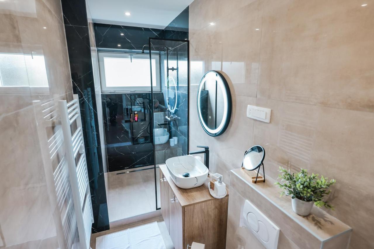 Elly Apartament